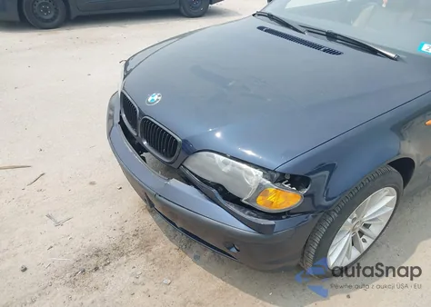 2003 BMW 330Xi из США, поврежденный, VIN WBAEW534X3PG22438